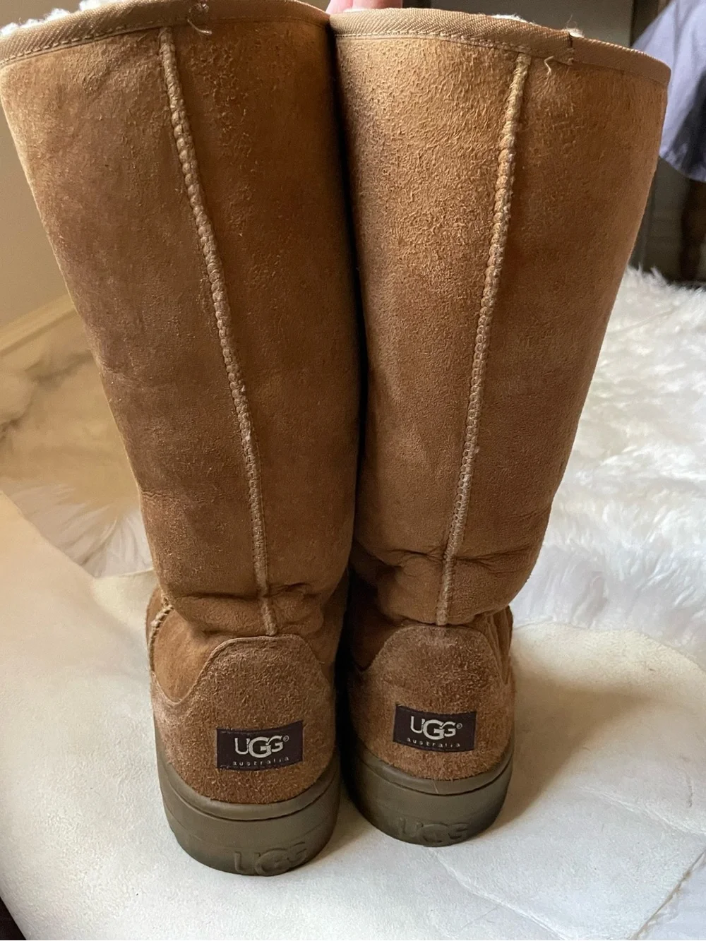 Vintage | Ultra rare UGG Australia men’s ultra tall chestnut boots
